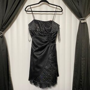 Blondie Nites by Linda Bernal black